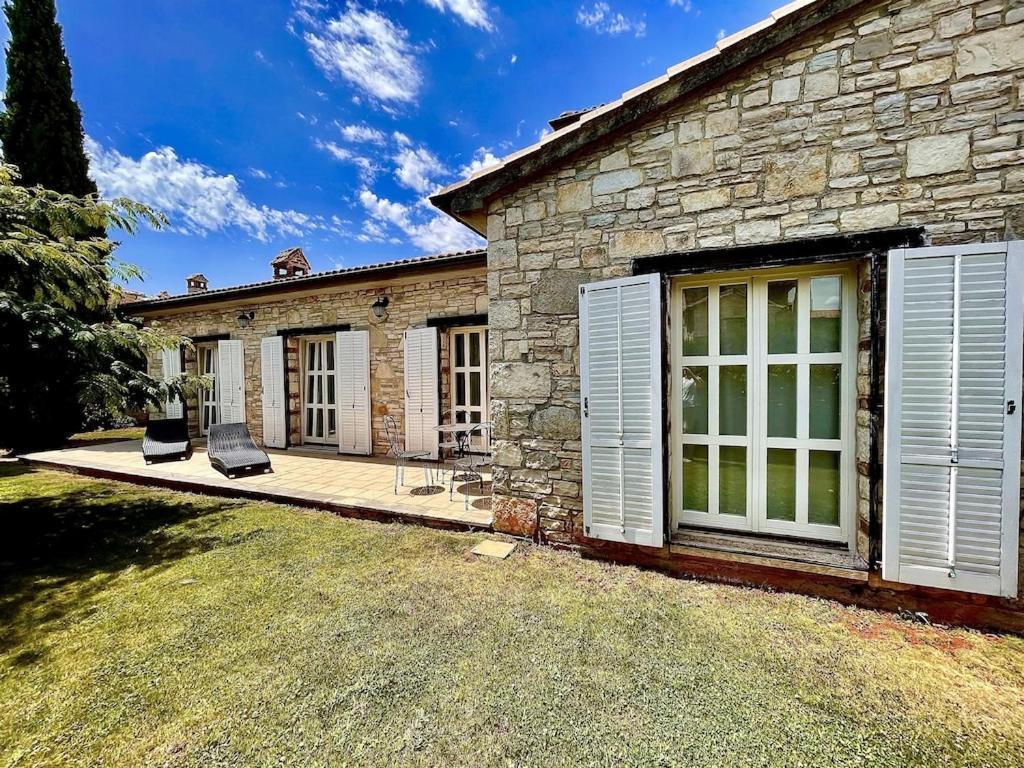 Villa Melissa - Istrisches Steinhaus Mit Pool In Guter Lage Sveti Lovrec Pazenaticki Екстер'єр фото